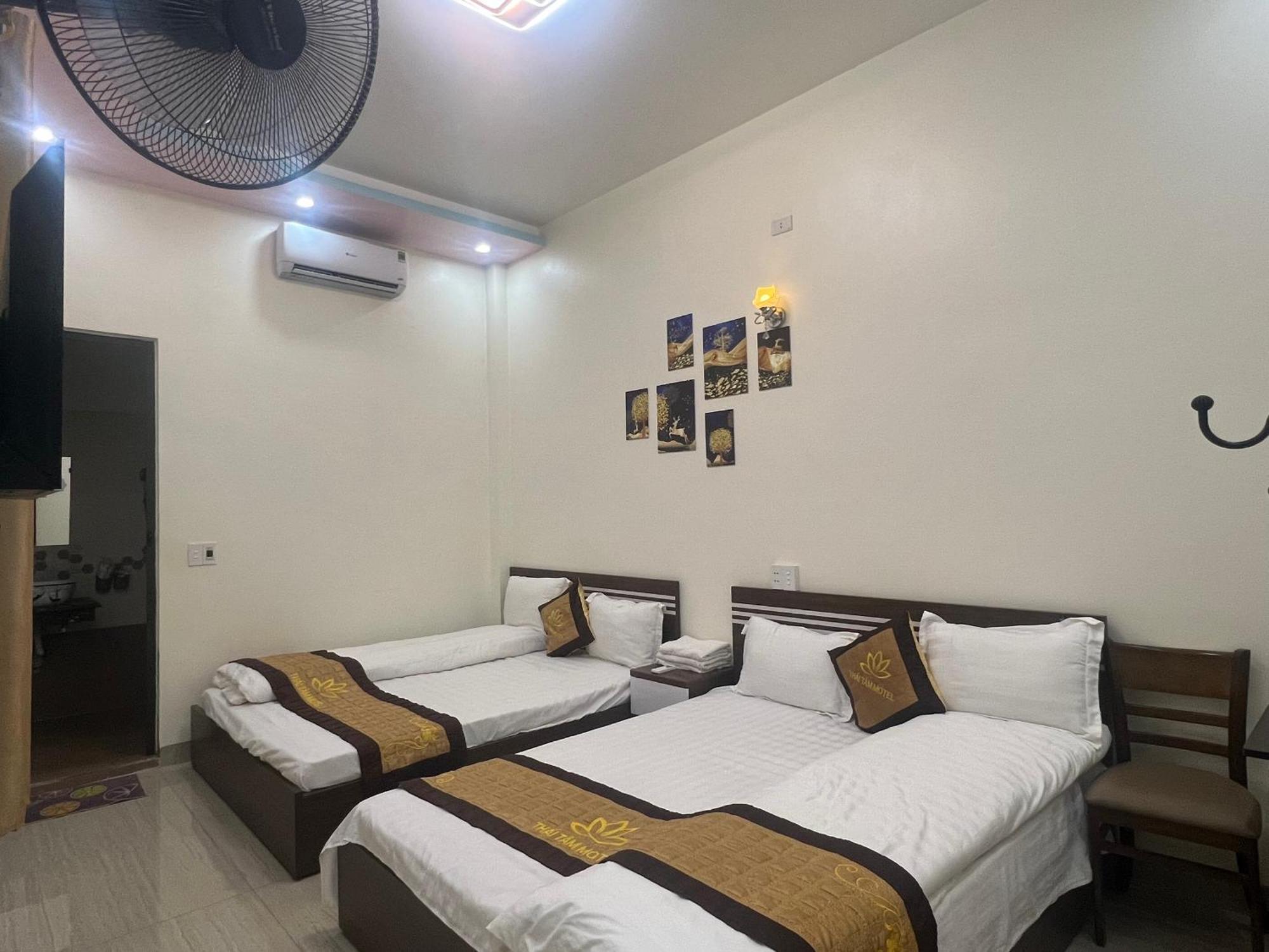 Thai Tam Motel Dong Van  Exterior photo